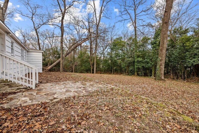 933 T St - Photo 6 of 19