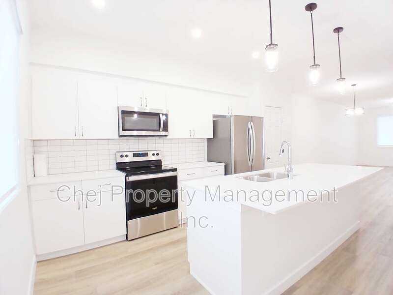 20959 20 Ave Nw - Photo 4 of 24