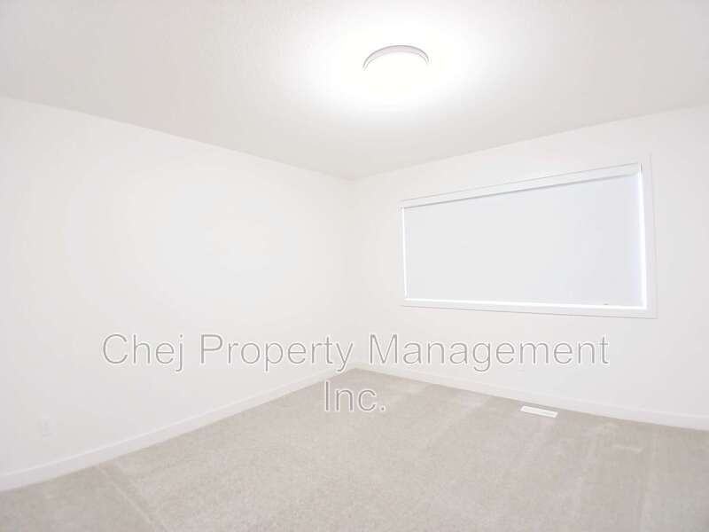 20959 20 Ave Nw - Photo 7 of 24