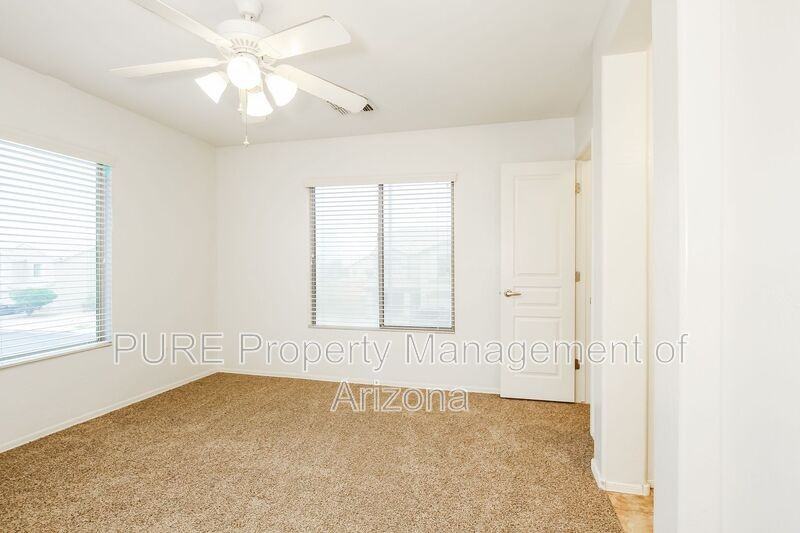 22602 W Ashleigh Marie Dr - Photo 5 of 30