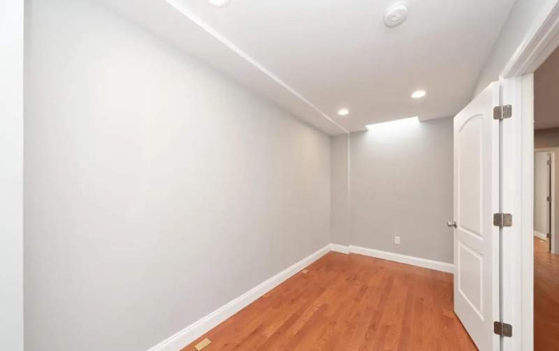 41X N Linwood Ave - Photo 3 of 31