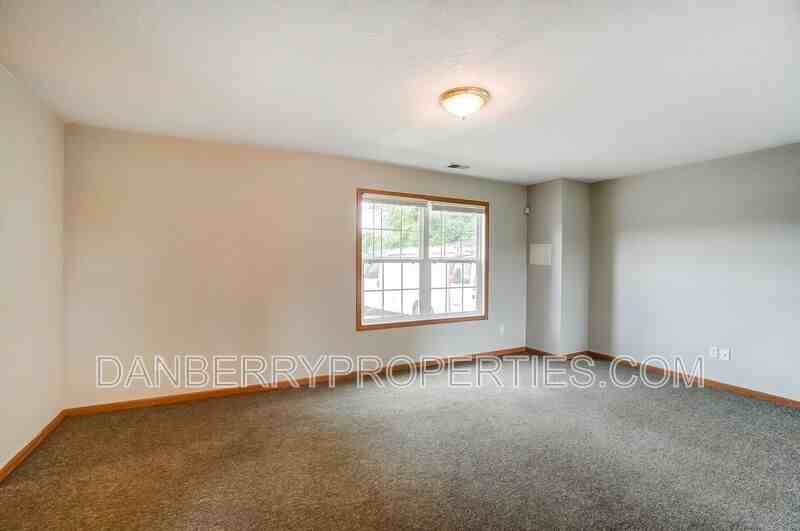 1101 N Byrne Rd - Photo 7 of 42