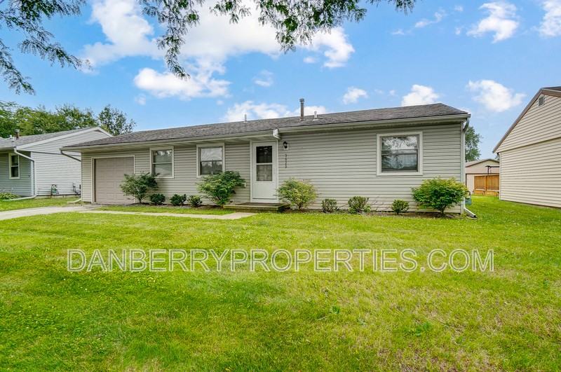 3629 Turret Green Dr - Photo 2 of 26