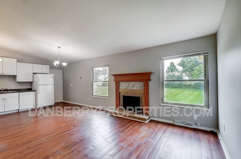 3629 Turret Green Dr - Photo 4 of 26