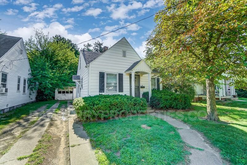 1132 Brookley Blvd - Photo 2 of 43