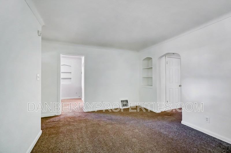 1132 Brookley Blvd - Photo 7 of 43