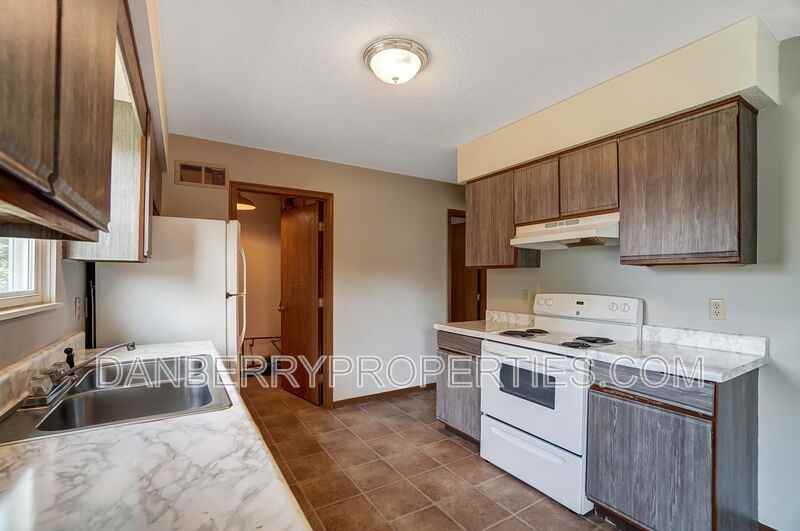 3608 Willow Run Dr - Photo 7 of 28