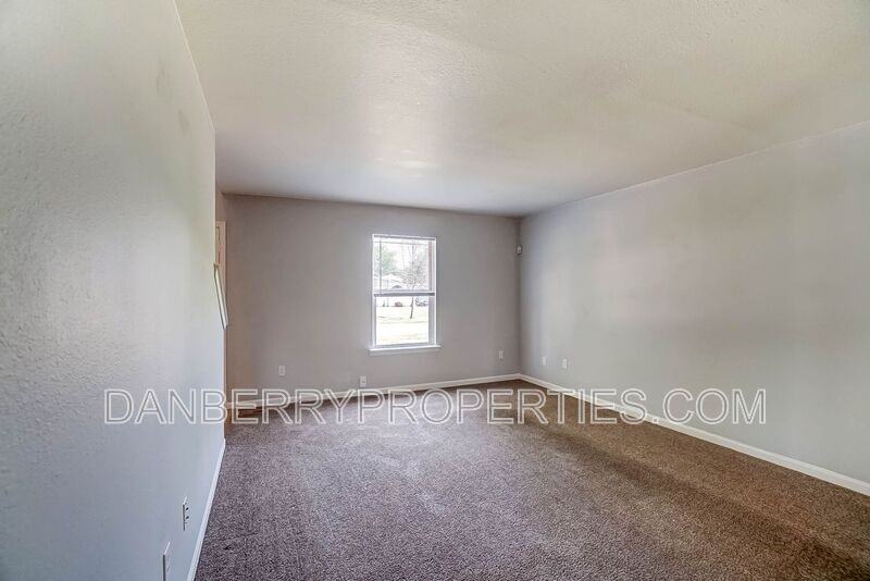 3739 Willow Run Dr - Photo 5 of 47