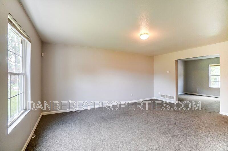 4211 S Terrace View St - Photo 4 of 46