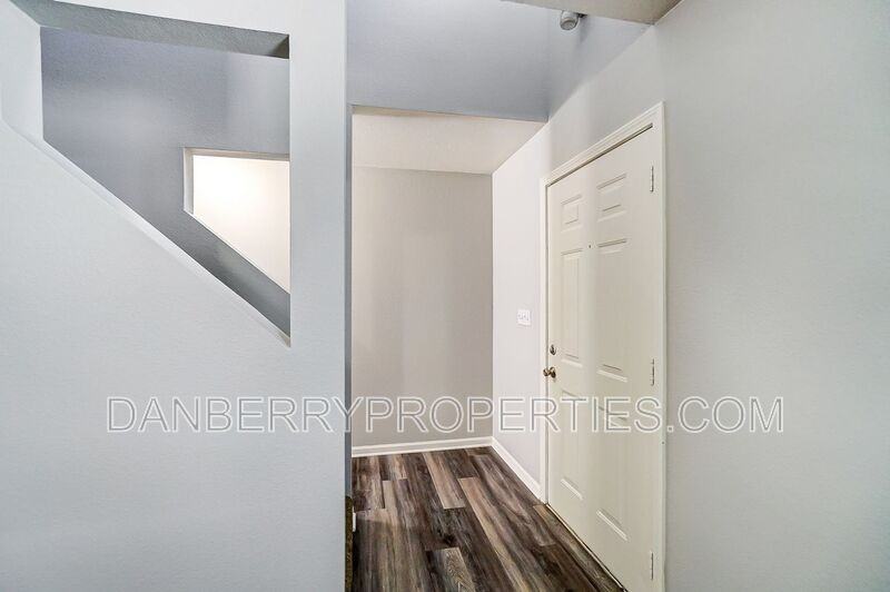 3571 Turret Green Dr - Photo 4 of 50