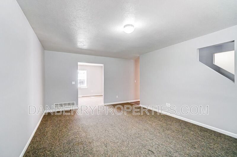 3571 Turret Green Dr - Photo 6 of 50