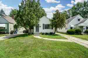 featured image of 818 Brookley Blvd