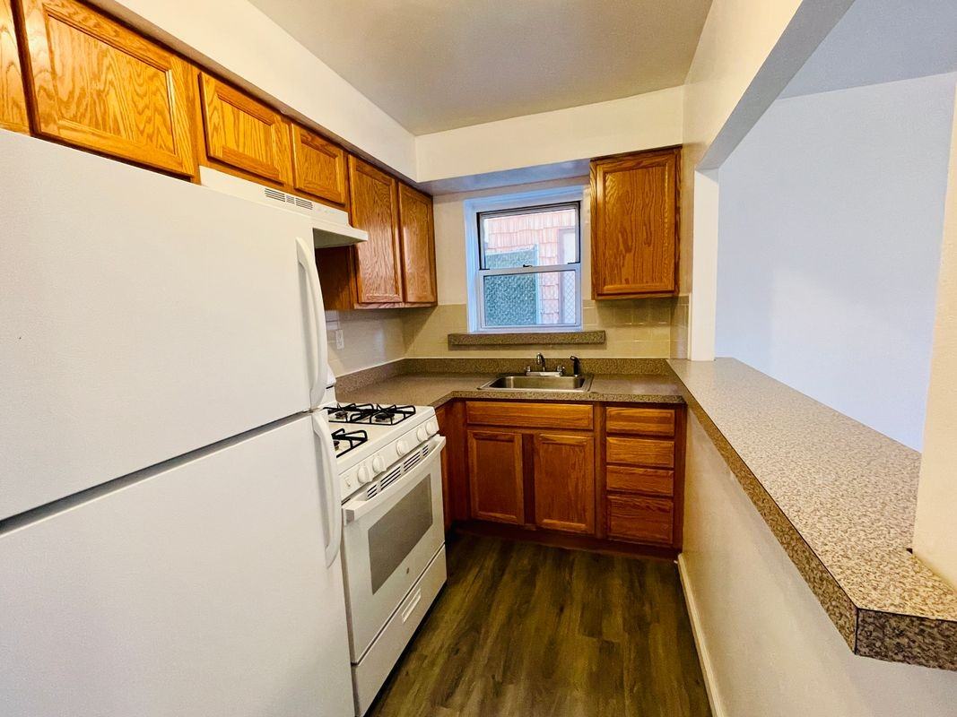 4641 Bedford Ave ##1l - Photo 3 of 12