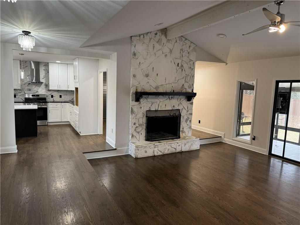 205 Tallow Box Dr - Photo 5 of 19