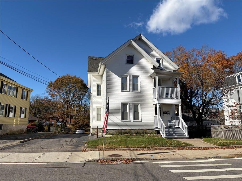 112 High St ##2 - Photo 2 of 15