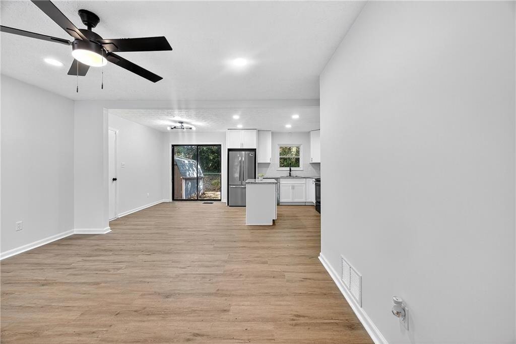 1517 Colony East Cir - Photo 6 of 24