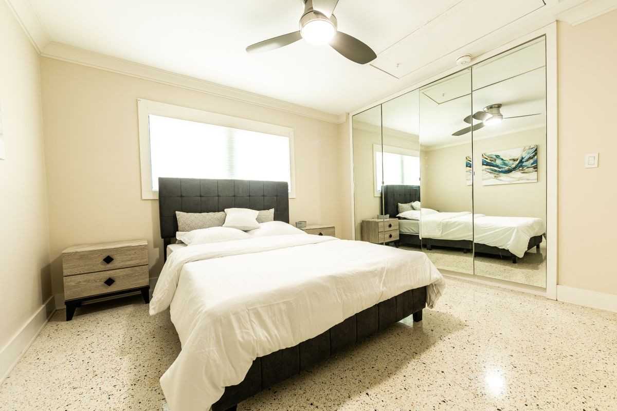 1410 Polk St - Photo 5 of 15