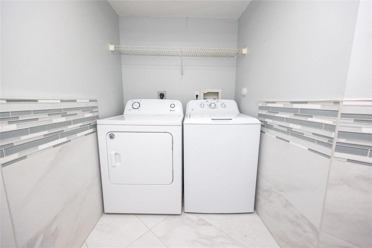 50 Desford Ln - Photo 7 of 17