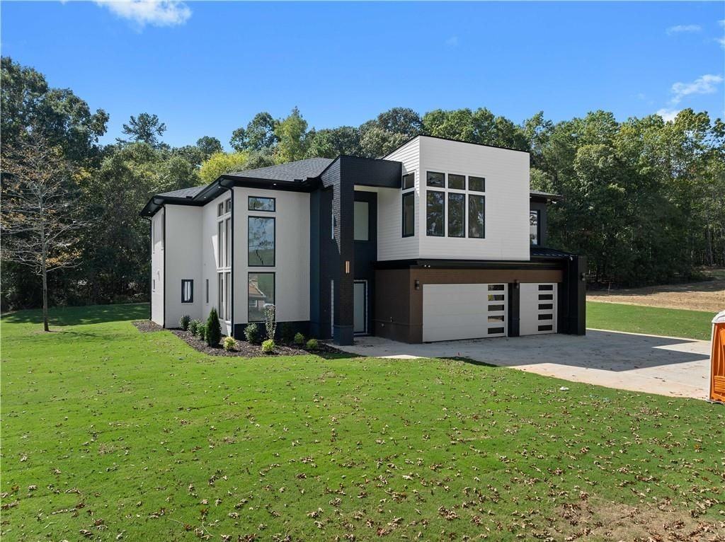 1660 Union Grove Church Rd - Photo 3 of 43