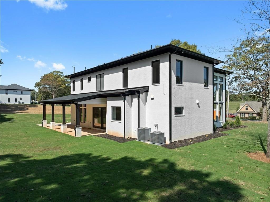 1660 Union Grove Church Rd - Photo 5 of 43