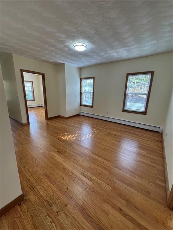 471 Wood St - Photo 5 of 13