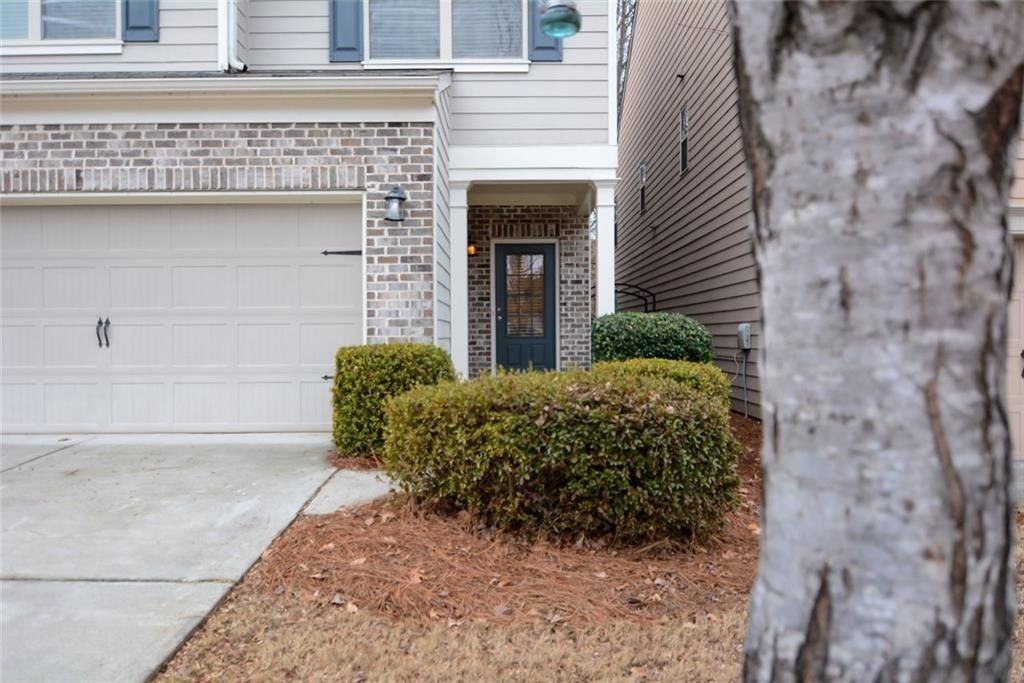 4785 Waterbrooke Xing - Photo 2 of 33