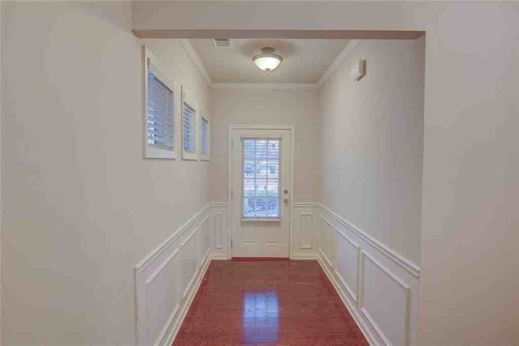 4785 Waterbrooke Xing - Photo 3 of 33