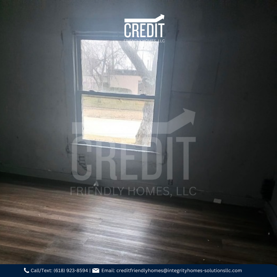 1427 E North St - Photo 5 of 9