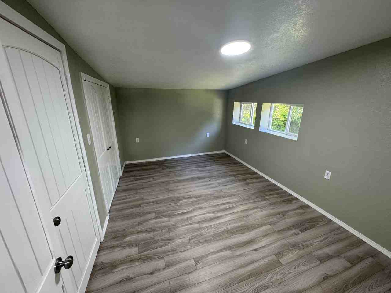 111 Mcconnell Ave - Photo 7 of 17