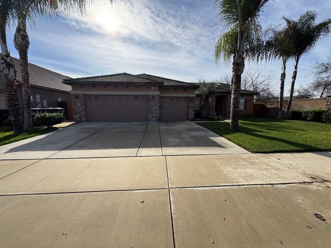 5235 W Nellis Ct
