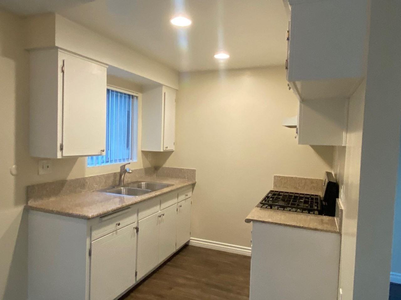 4342 West 130th St - Photo 6 of 50