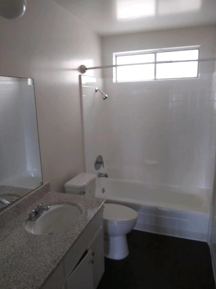 3735 Cardiff Ave - Photo 6 of 6