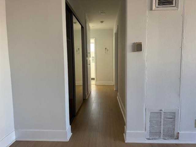 1841 S. Manhattan Pl - Photo 7 of 50