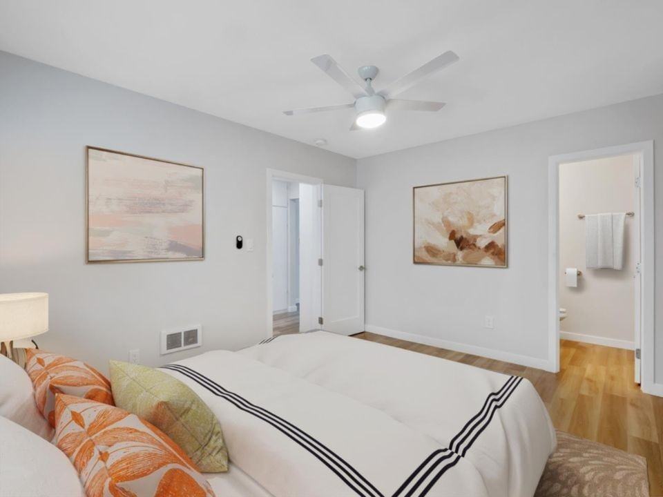 21007 Victor St - Photo 4 of 39