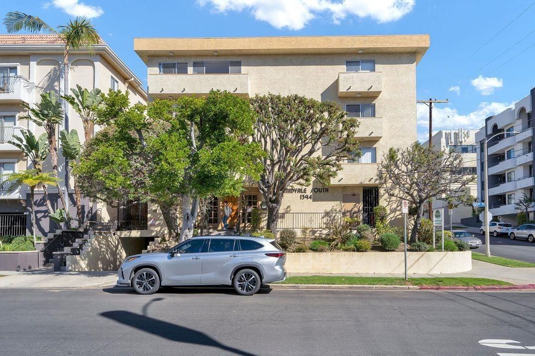 1394 Midvale Avenue, - Photo 2 of 50