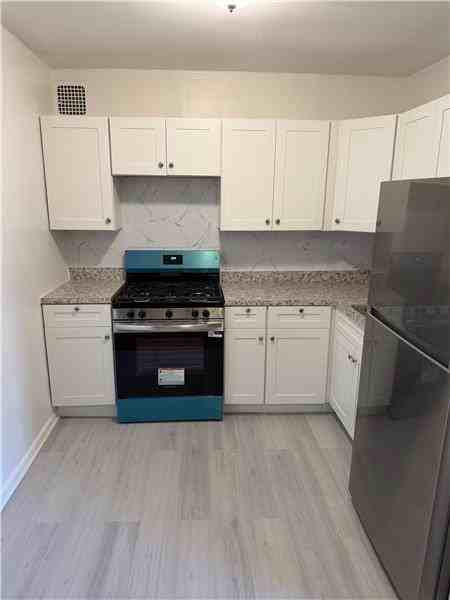 2911 Brighton 5th St #1