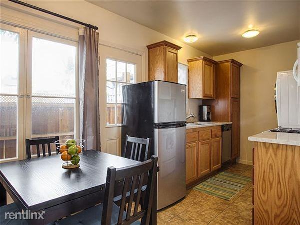 Ocean Park Blvd and 2nd St Apartments Ocean Park Blvd, Santa Monica