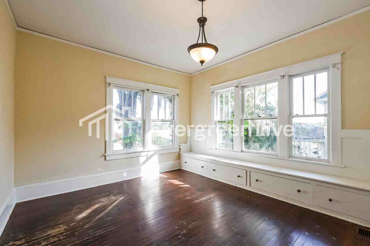 626 Washington Ave - Photo 5 of 16