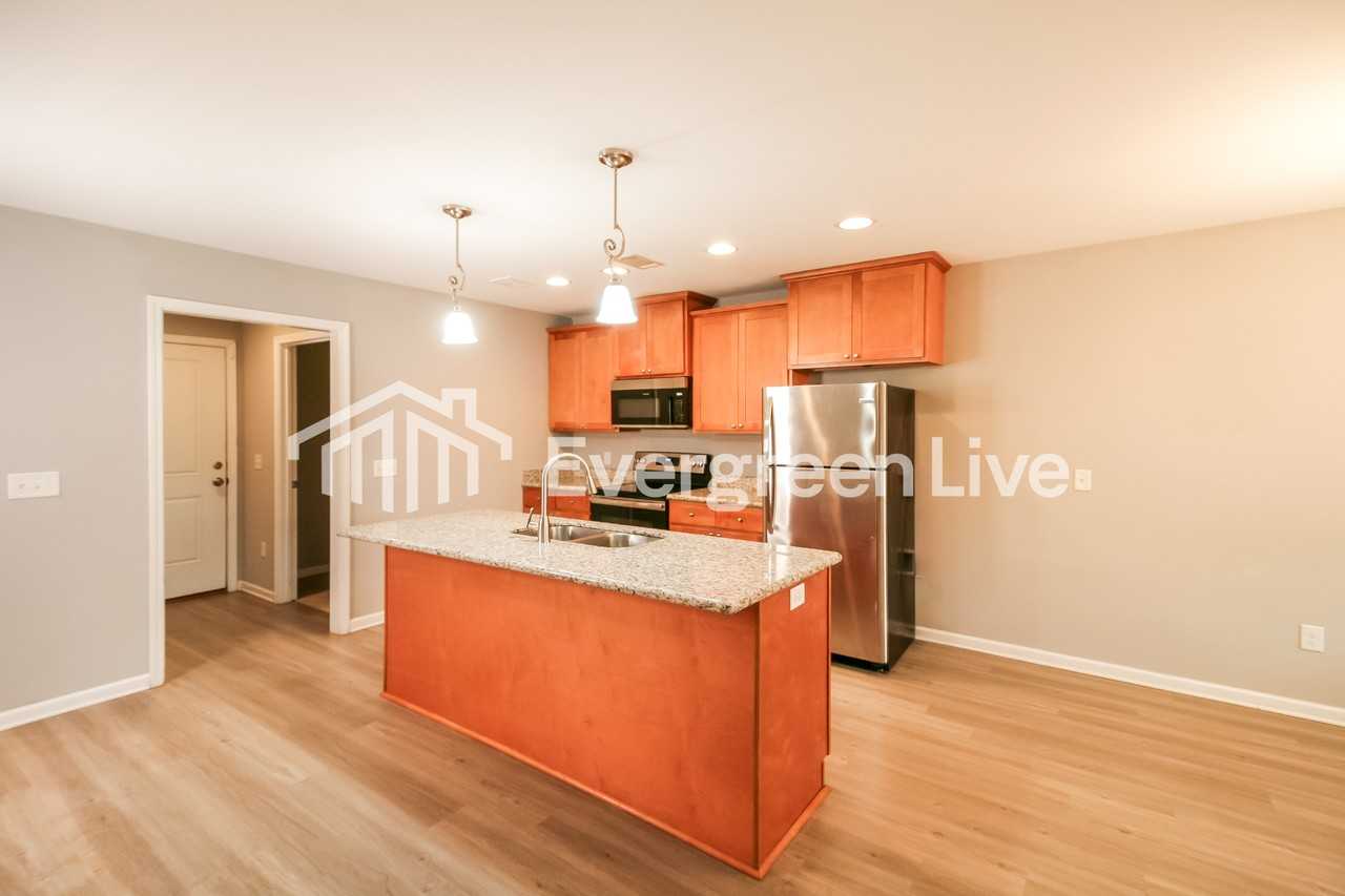 171 Bradford Cir - Photo 6 of 16