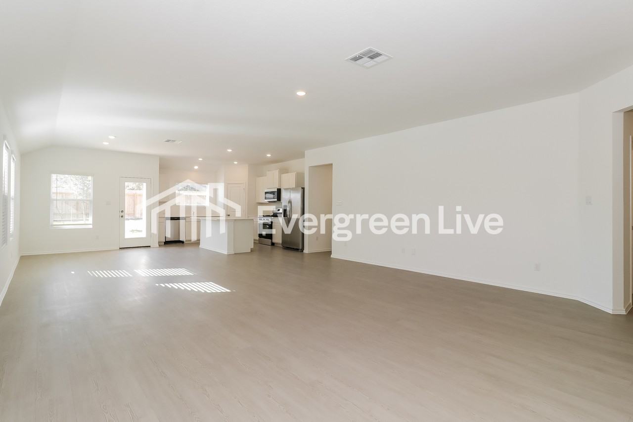 1113 Nesting Bird Dr - Photo 6 of 16