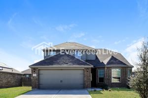 featured image of 1527 Mackinac Dr