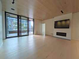 featured image of 2871 Se Division St