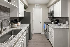 featured image of 17625 N 7th St