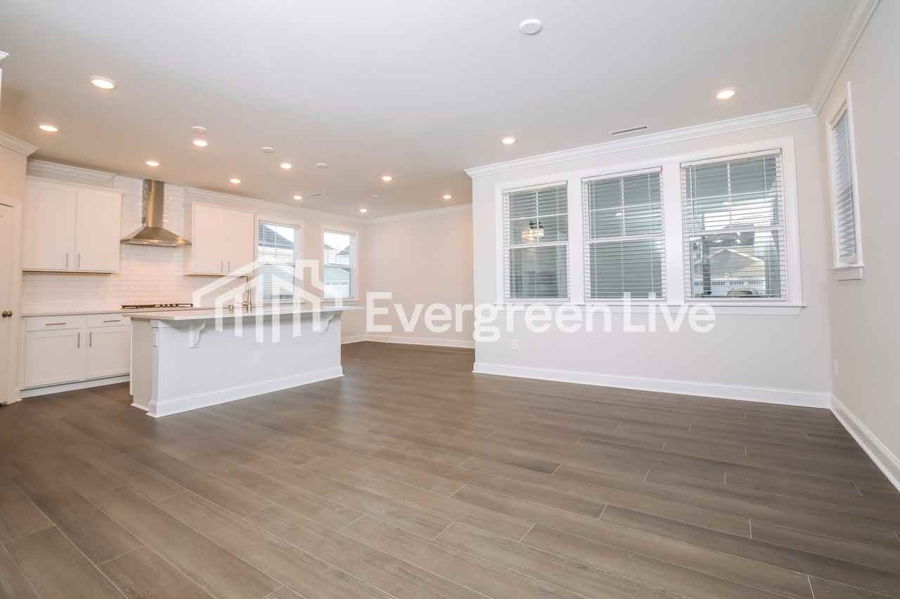 2916 Ocean Sunrise Dr - Photo 3 of 15