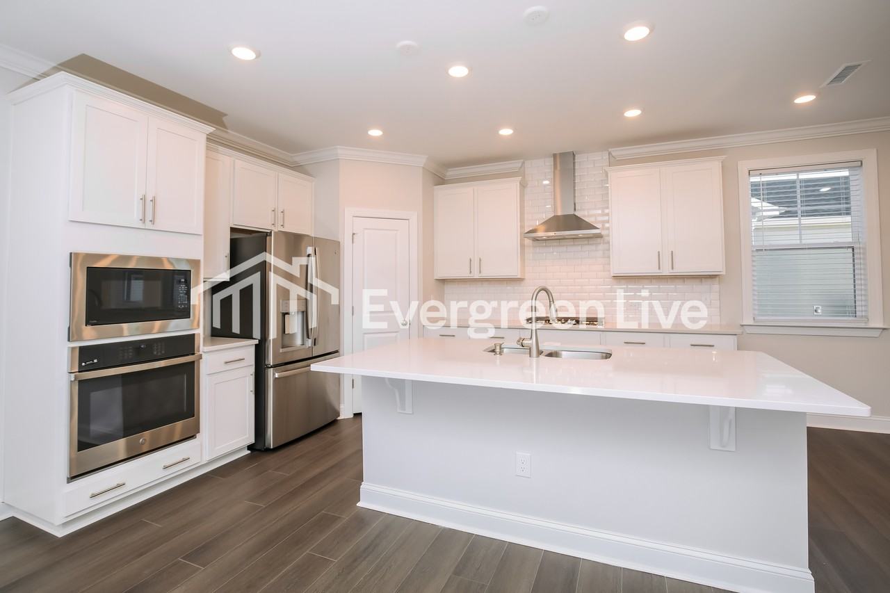 2916 Ocean Sunrise Dr - Photo 5 of 15