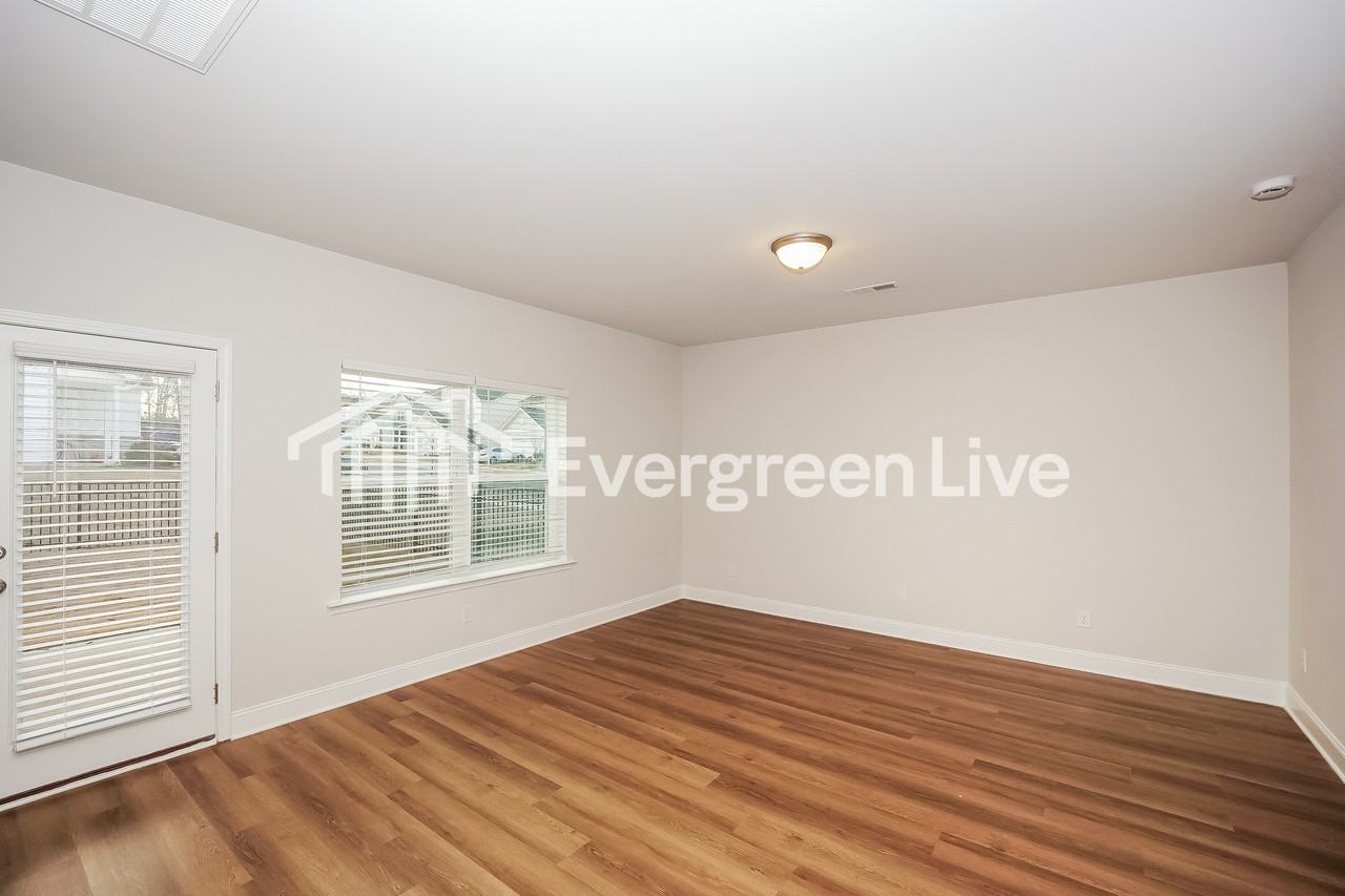 8327 Bearling Way - Photo 7 of 15