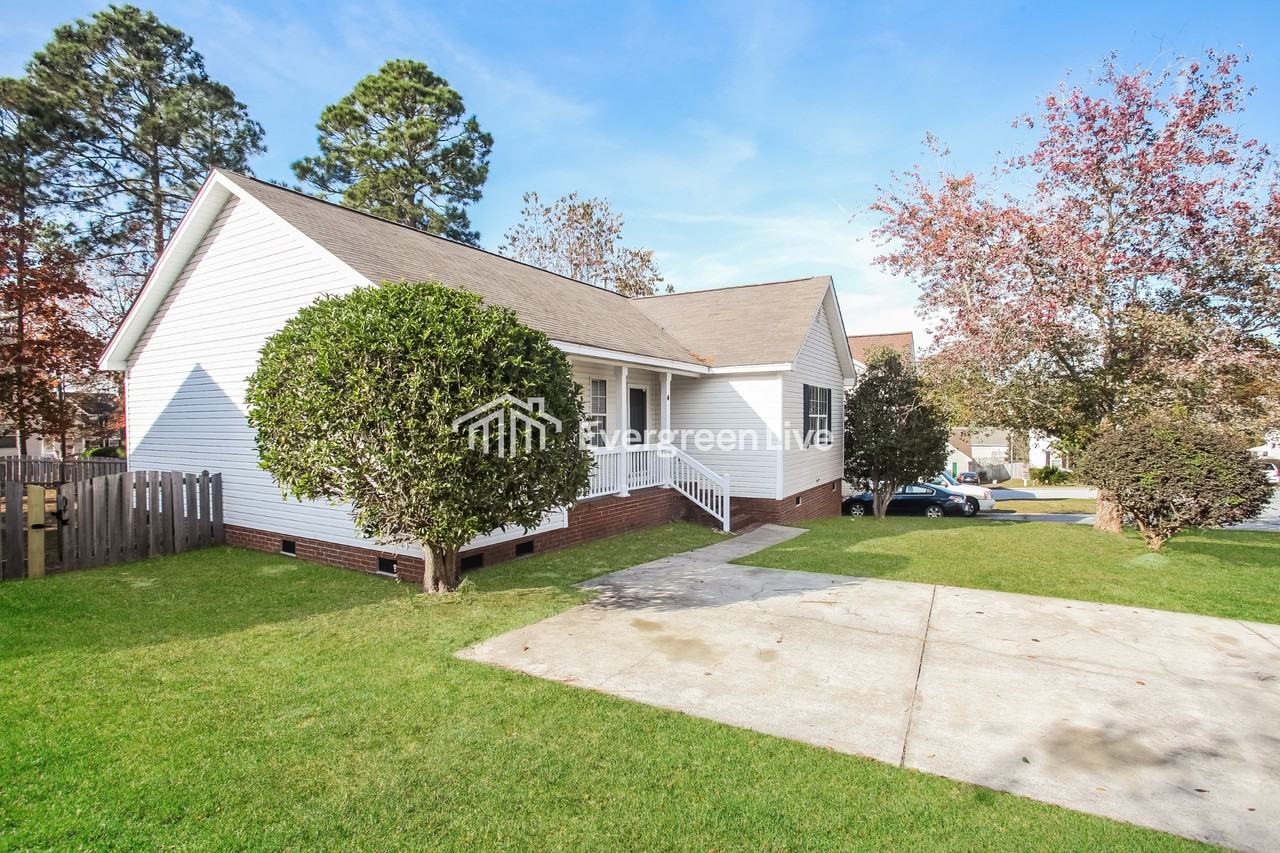 4 Night Heron Ct - Photo 2 of 15