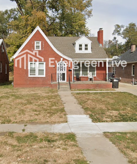 3038 Martin Ave - Photo 2 of 3