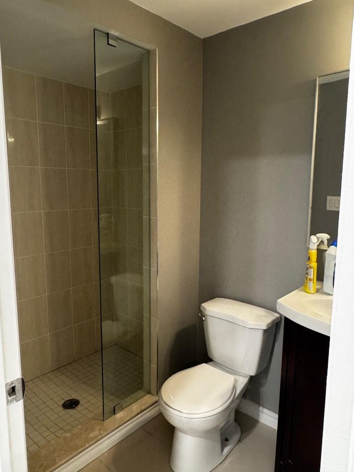 148 Sky Harbour Dr - Photo 6 of 9