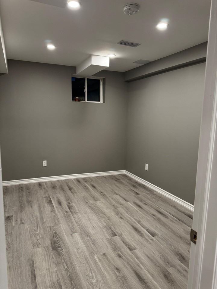 148 Sky Harbour Dr - Photo 7 of 9